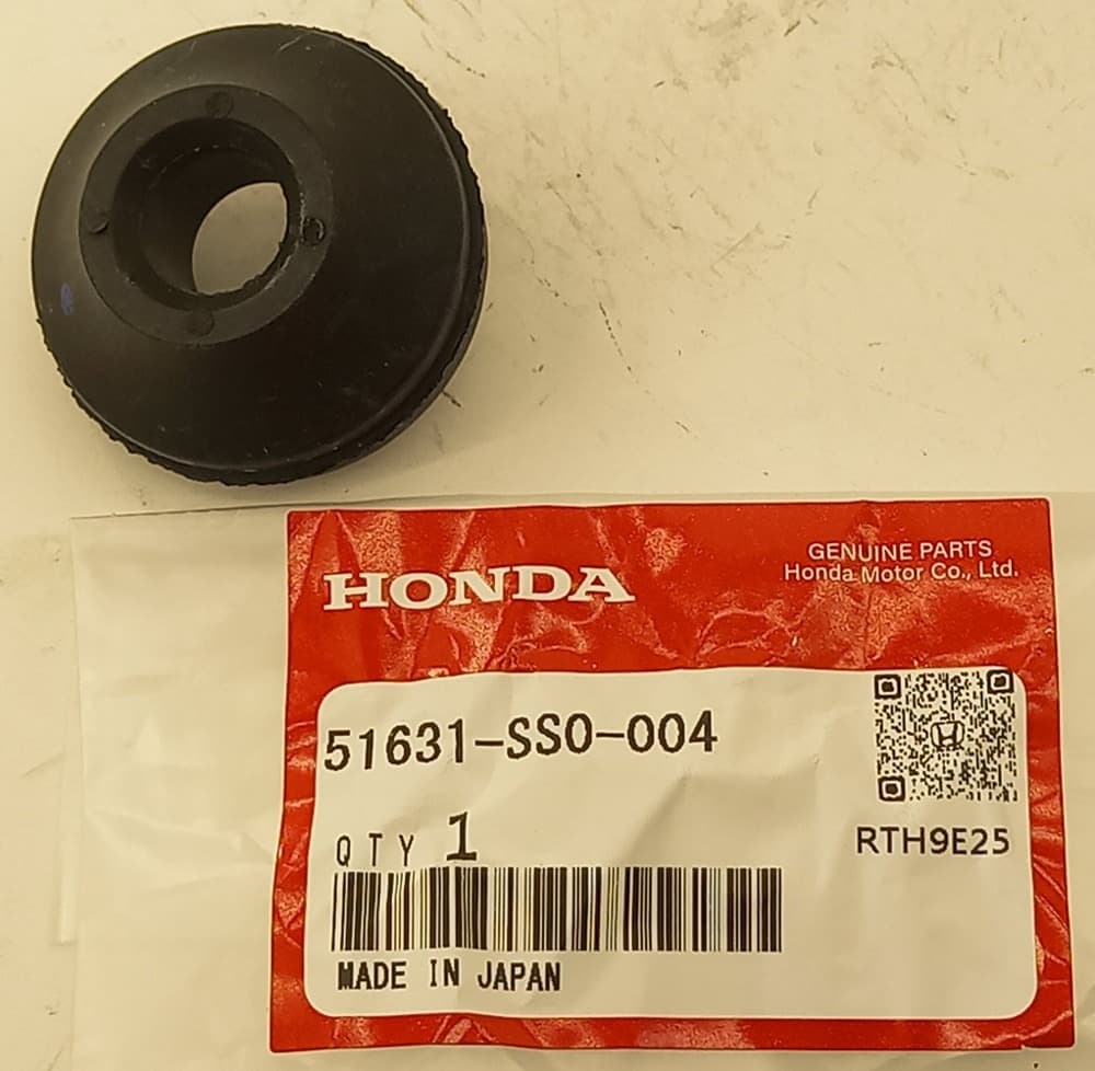 Втулка Хонда Аккорд в Сатке 555531525