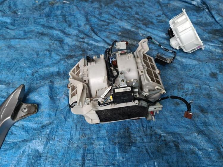 Мотор печки Хонда Легенд в Сатке 206136