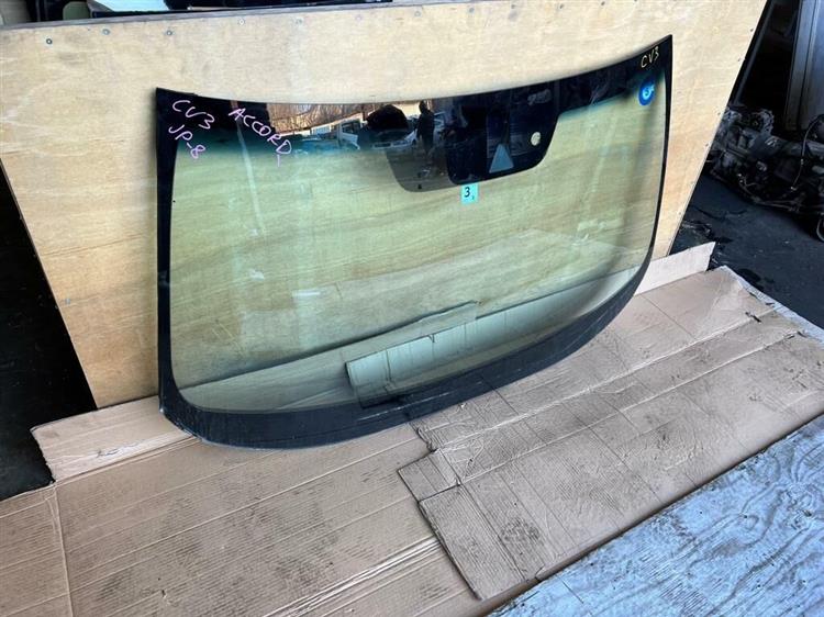 Лобовое стекло Хонда Аккорд в Сатке 236527