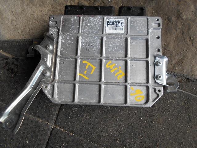 Блок управления ДВС Тойота Витц в Сатке 695662